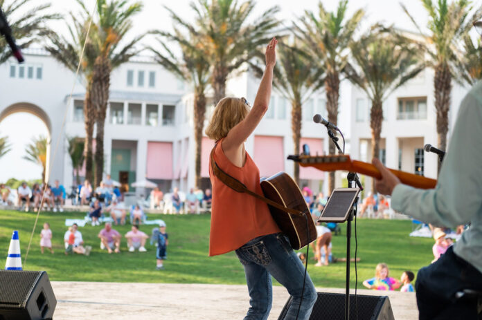 Seaside Jazz on the Lawn