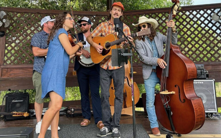 Brozinnis Black Creek String Band